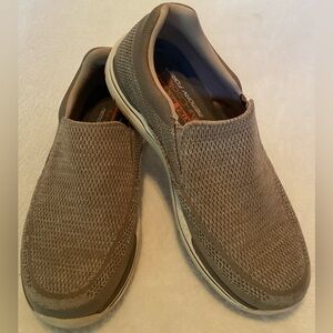 Skechers Men's Air-Cool Memory Foam Comfort Slip-On Shoes Sz 10.5 Taupe 65086EWW